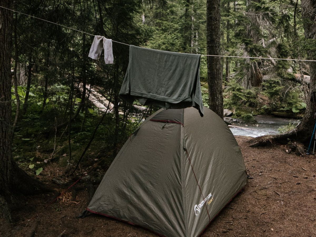 10 SUSTAINABLE CAMPING SWAPS FOR THE SUMMER HOLIDAYS